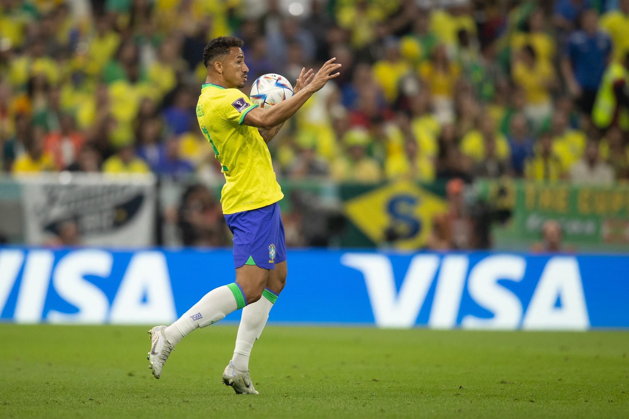 Copa do Catar: como o Brasil vai jogar contra a Sérvia? Raphinha, camisa 11  da Seleção, responde