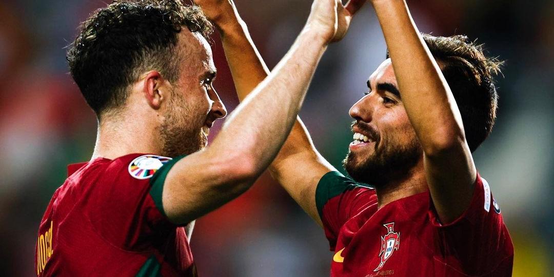 Sem CR7, Portugal faz 9 em Luxemburgo e mantém campanha épica