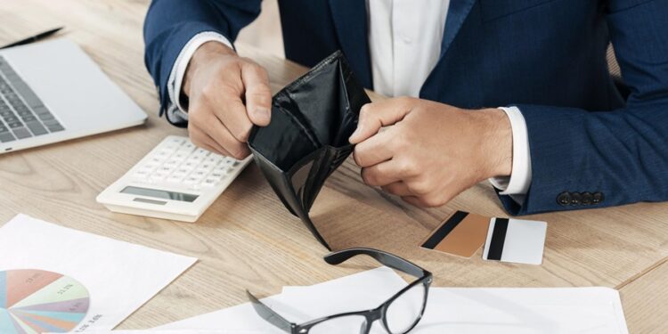 Quase 270 mil empresas fecharam em São Paulo nos primeiros quatro meses de 2025