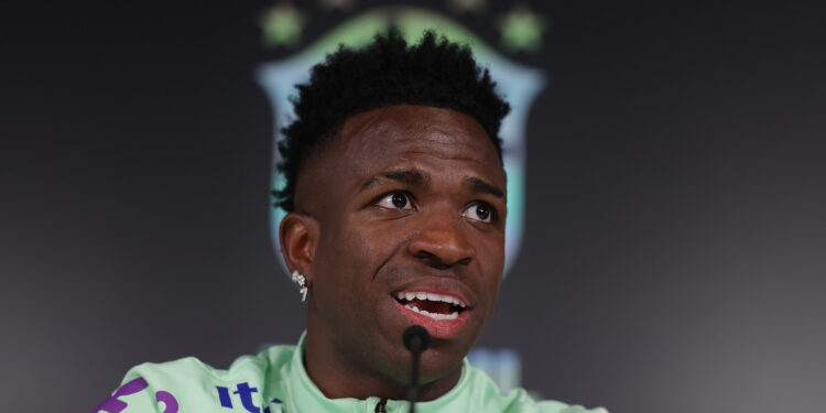 Mansão de Vinicius Júnior