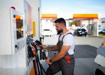 Combustível revolucionário que vai aposentar a gasolina está chegando para os brasileiros