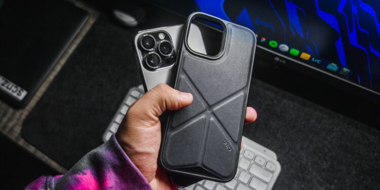 5 capinhas de celular que você não deve usar se não quiser que seu celular quebre