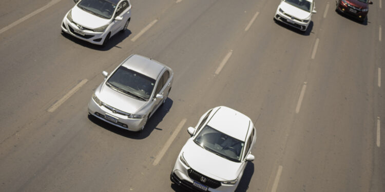 carro Usar celular enquanto dirige