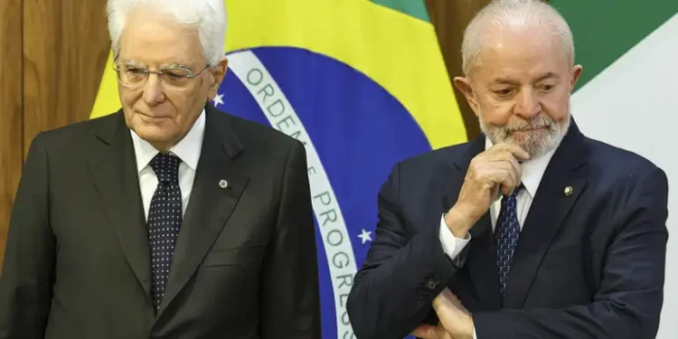 Itália trai a França e decide ficar do lado do Brasil