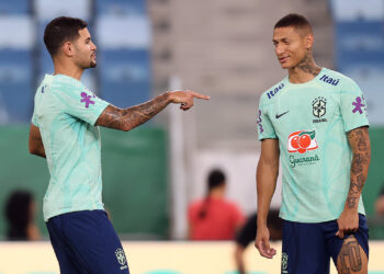 Richarlison e Bruno Guimarães