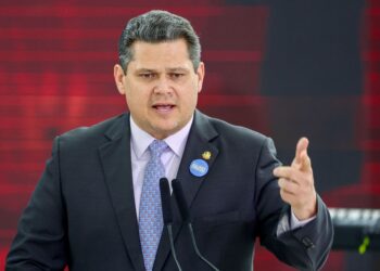 Davi Alcolumbre Trabalho senado