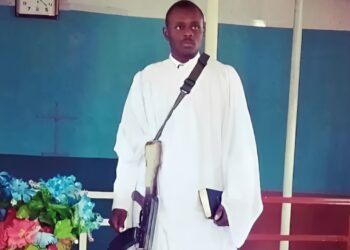 A Nigéria, o país que possui o maior PIB do continente africano, com estimativa de US$ 196,21 bilhões em 2026, enfrenta um dos piores conflitos religiosos. Mulçumanos e cristãos vivem o ápice da guerra que ocorre desde a década de 2000.