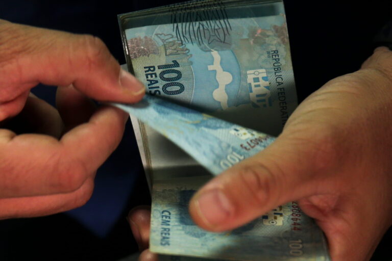 salário trabalhadores