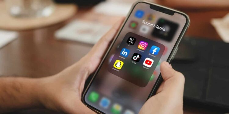 redes sociais Indonésia