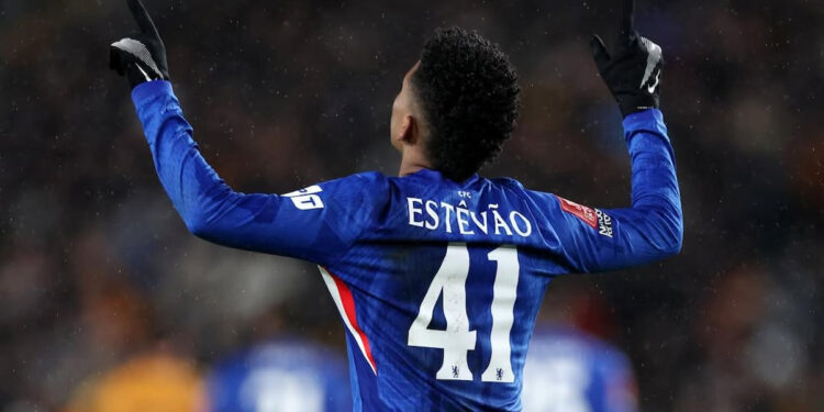 Créditos: Instagram/Estêvão